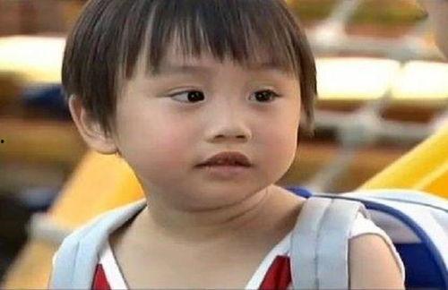 娱乐吃瓜酱爸妈生日,甜蜜瞬间，温馨回忆