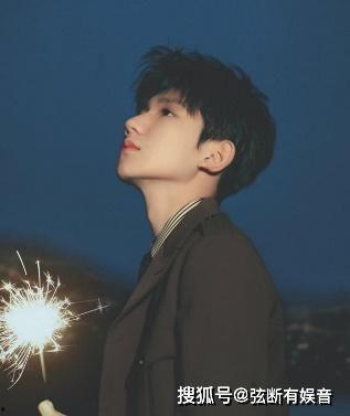 王源娱乐圈吃瓜,揭秘明星背后的“吃瓜”故事