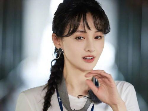 娱乐吃瓜君郑爽,娱乐圈的“吃瓜”焦点