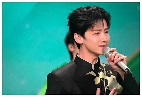 娱乐吃瓜白敬亭