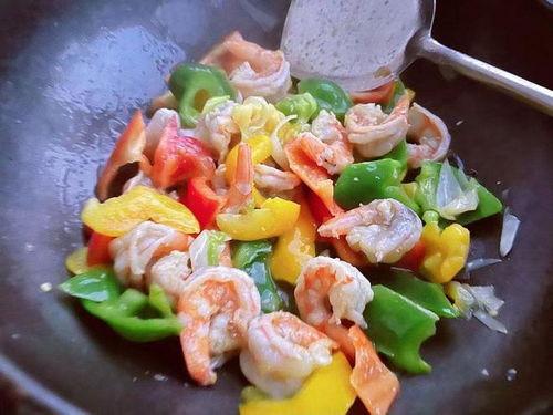 娱乐吃瓜酱土豆视频在线观看,土豆视频在线观看，揭秘热门娱乐幕后故事