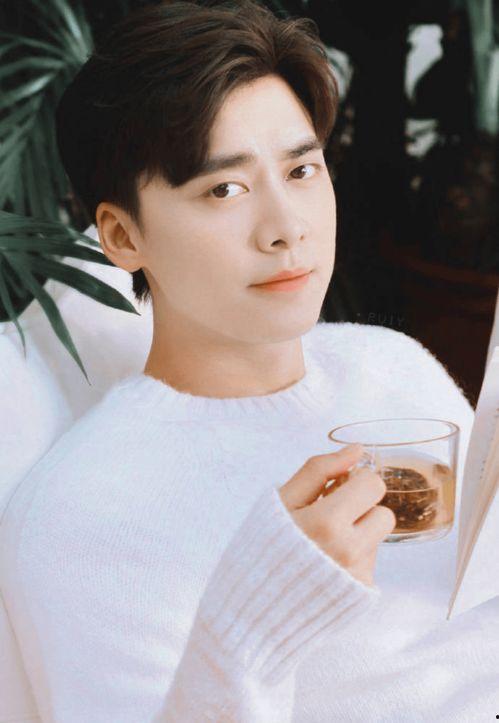 娱乐吃瓜林彦俊,娱乐吃瓜界的风云人物